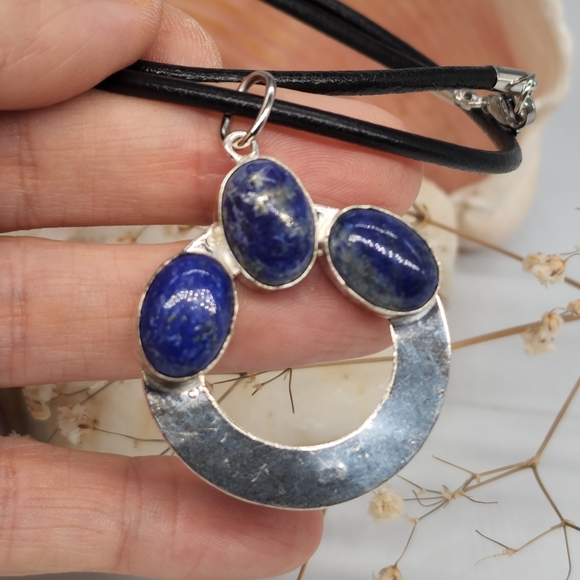 Natural Beautiful Blue Azurit/Lapis Stone Silver 925 Pendant - Picture 1 of 8